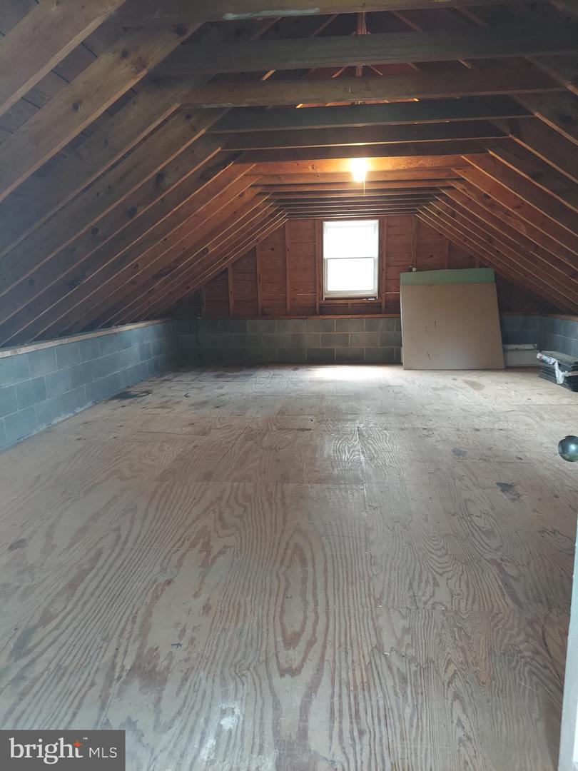 1872 STRASBURG RD, FRONT ROYAL, Virginia 22630, 3 Bedrooms Bedrooms, ,1 BathroomBathrooms,Residential,For sale,1872 STRASBURG RD,VAWR2011056 MLS # VAWR2011056