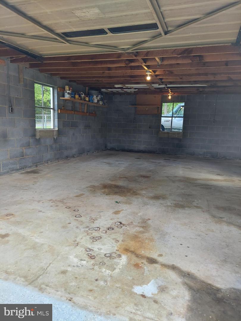 1872 STRASBURG RD, FRONT ROYAL, Virginia 22630, 3 Bedrooms Bedrooms, ,1 BathroomBathrooms,Residential,For sale,1872 STRASBURG RD,VAWR2011056 MLS # VAWR2011056