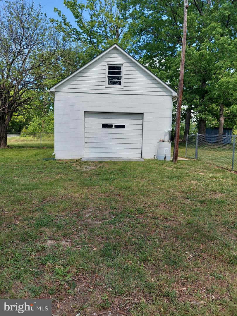 1872 STRASBURG RD, FRONT ROYAL, Virginia 22630, 3 Bedrooms Bedrooms, ,1 BathroomBathrooms,Residential,For sale,1872 STRASBURG RD,VAWR2011056 MLS # VAWR2011056