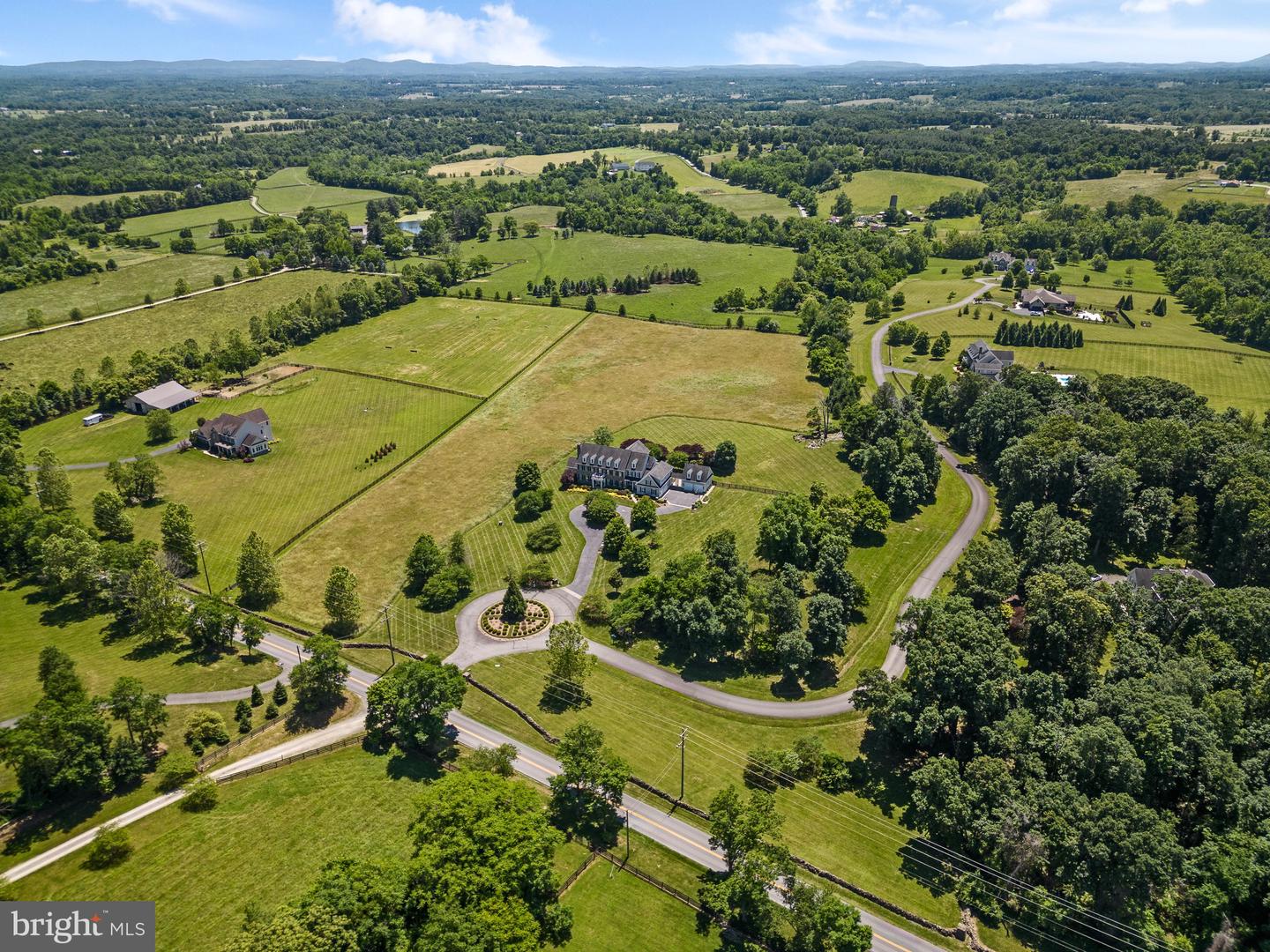 19326 AIRWELL CT, PURCELLVILLE, Virginia 20132, 6 Bedrooms Bedrooms, ,6 BathroomsBathrooms,Residential,For sale,19326 AIRWELL CT,VALO2095488 MLS # VALO2095488