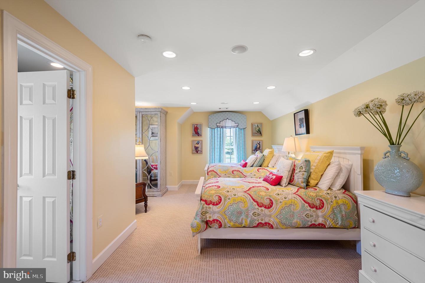 19326 AIRWELL CT, PURCELLVILLE, Virginia 20132, 6 Bedrooms Bedrooms, ,6 BathroomsBathrooms,Residential,For sale,19326 AIRWELL CT,VALO2095488 MLS # VALO2095488