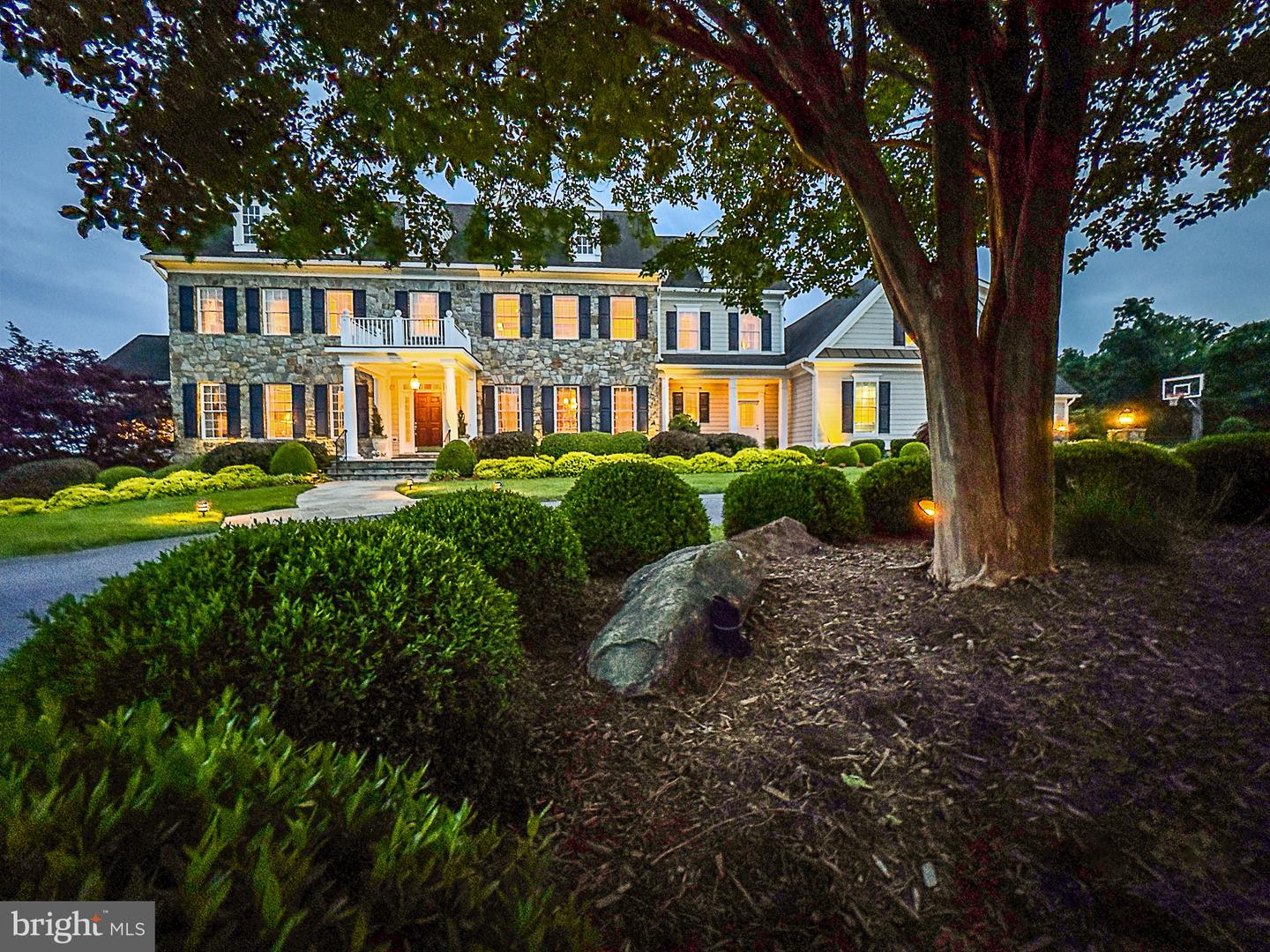 19326 AIRWELL CT, PURCELLVILLE, Virginia 20132, 6 Bedrooms Bedrooms, ,6 BathroomsBathrooms,Residential,For sale,19326 AIRWELL CT,VALO2095488 MLS # VALO2095488