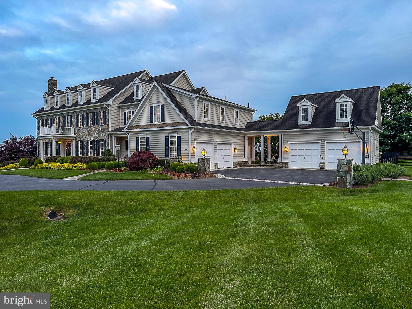 19326 AIRWELL CT, PURCELLVILLE, Virginia 20132, 6 Bedrooms Bedrooms, ,6 BathroomsBathrooms,Residential,For sale,19326 AIRWELL CT,VALO2095488 MLS # VALO2095488