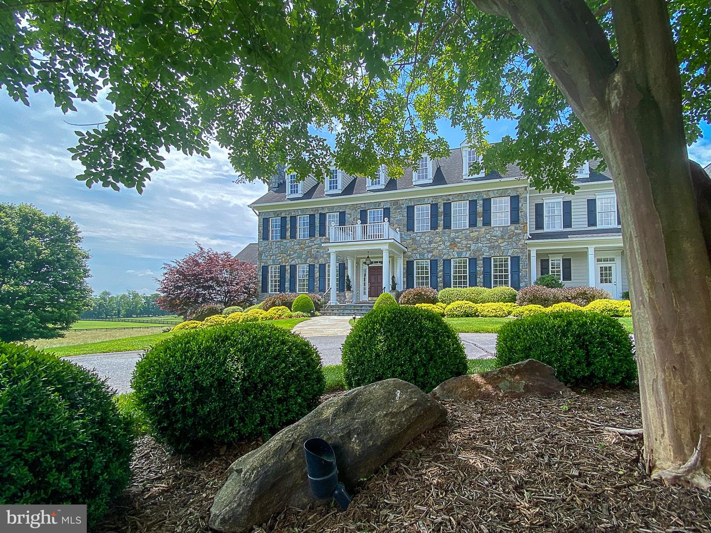 19326 AIRWELL CT, PURCELLVILLE, Virginia 20132, 6 Bedrooms Bedrooms, ,6 BathroomsBathrooms,Residential,For sale,19326 AIRWELL CT,VALO2095488 MLS # VALO2095488