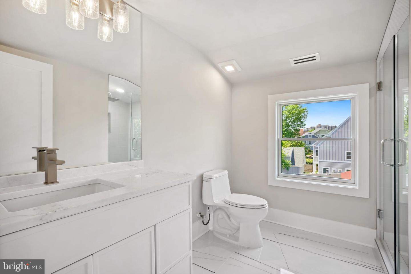 1610 12TH ST S, ARLINGTON, Virginia 22204, 4 Bedrooms Bedrooms, ,4 BathroomsBathrooms,Residential,For sale,1610 12TH ST S,VAAR2057004 MLS # VAAR2057004