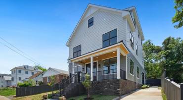 1610 12TH ST S, ARLINGTON, Virginia 22204, 4 Bedrooms Bedrooms, ,4 BathroomsBathrooms,Residential,For sale,1610 12TH ST S,VAAR2057004 MLS # VAAR2057004