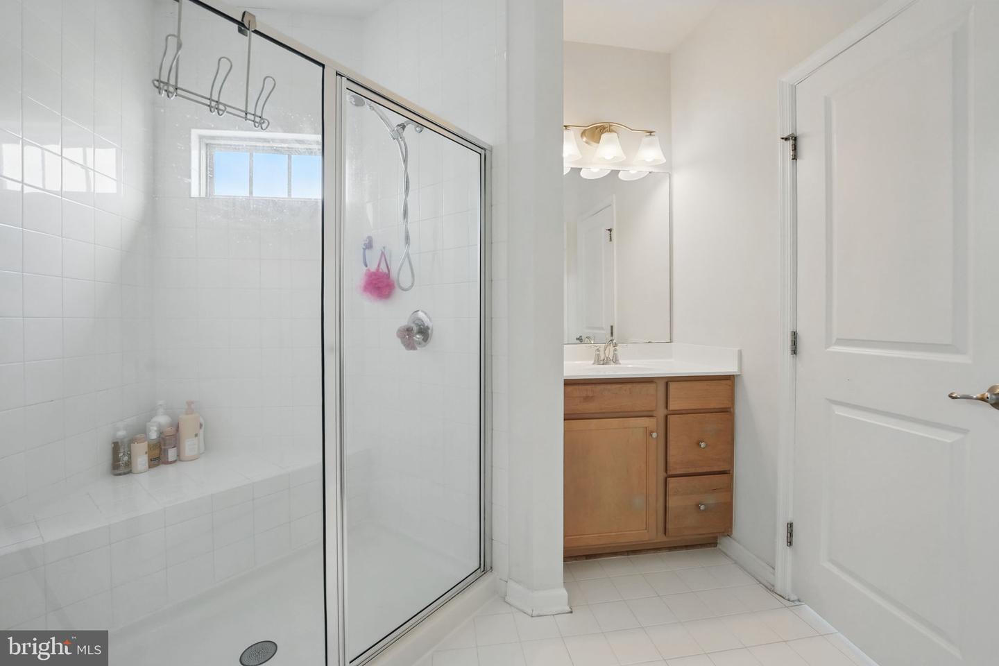 25961 BRAIDED MANE TER, ALDIE, Virginia 20105, 3 Bedrooms Bedrooms, ,2 BathroomsBathrooms,Residential,For sale,25961 BRAIDED MANE TER,VALO2095514 MLS # VALO2095514