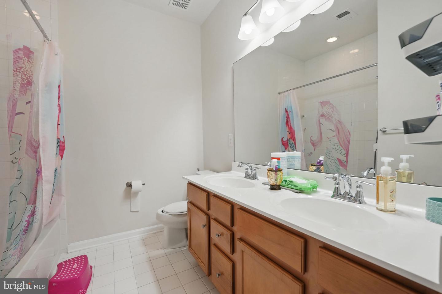 25961 BRAIDED MANE TER, ALDIE, Virginia 20105, 3 Bedrooms Bedrooms, ,2 BathroomsBathrooms,Residential,For sale,25961 BRAIDED MANE TER,VALO2095514 MLS # VALO2095514