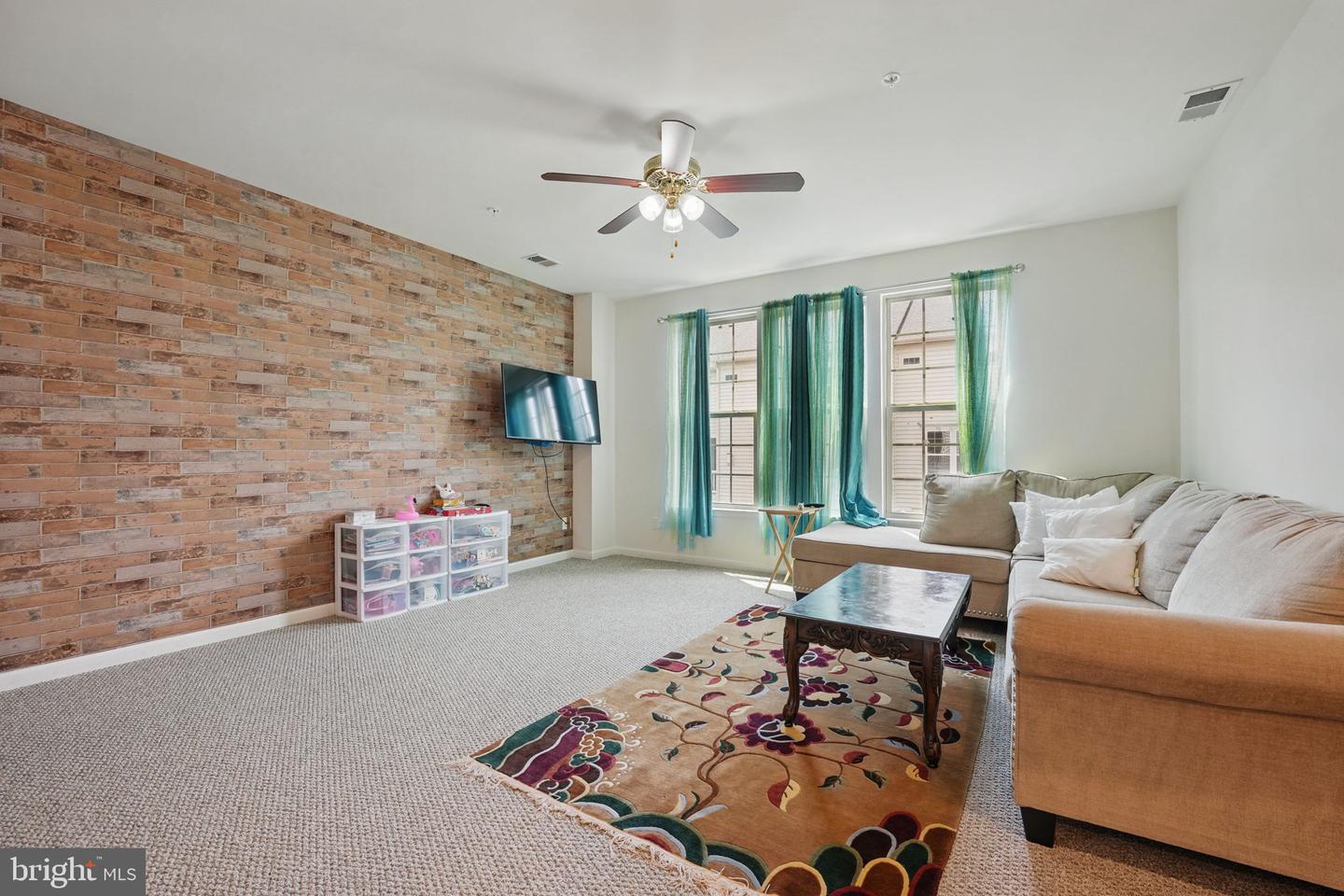25961 BRAIDED MANE TER, ALDIE, Virginia 20105, 3 Bedrooms Bedrooms, ,2 BathroomsBathrooms,Residential,For sale,25961 BRAIDED MANE TER,VALO2095514 MLS # VALO2095514