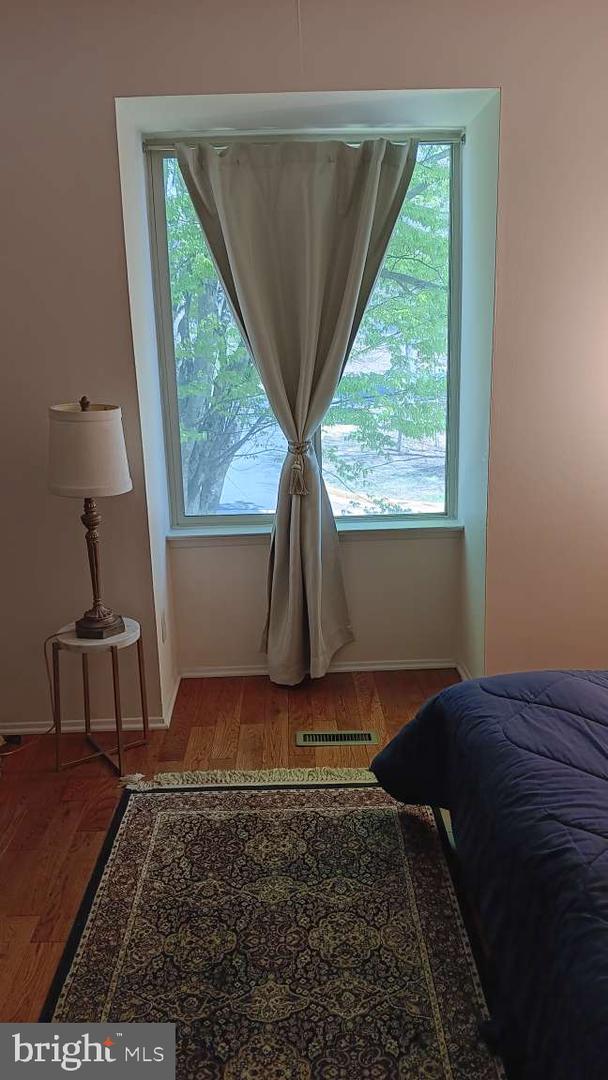 6010 TIMBER HOLLOW LN, SPRINGFIELD, Virginia 22152, 3 Bedrooms Bedrooms, 8 Rooms Rooms,3 BathroomsBathrooms,Residential,For sale,6010 TIMBER HOLLOW LN,VAFX2238520 MLS # VAFX2238520