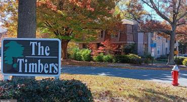 6010 TIMBER HOLLOW LN, SPRINGFIELD, Virginia 22152, 3 Bedrooms Bedrooms, 8 Rooms Rooms,3 BathroomsBathrooms,Residential,For sale,6010 TIMBER HOLLOW LN,VAFX2238520 MLS # VAFX2238520