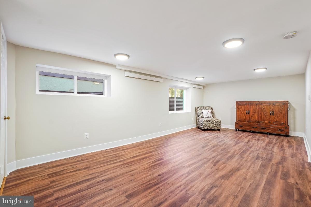 1321 LONGFELLOW ST NW, WASHINGTON, District Of Columbia 20011, 6 Bedrooms Bedrooms, ,4 BathroomsBathrooms,Residential,For sale,1321 LONGFELLOW ST NW,DCDC2198896 MLS # DCDC2198896
