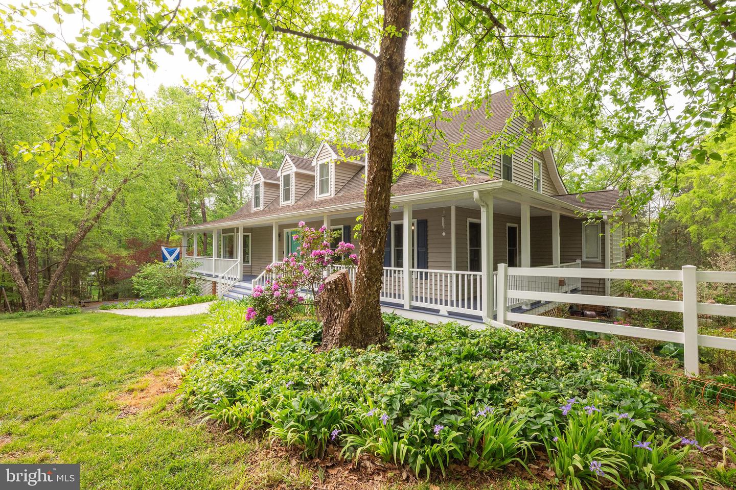 2975 ELIOCH MANOR DR, POWHATAN, Virginia 23139, 4 Bedrooms Bedrooms, 12 Rooms Rooms,4 BathroomsBathrooms,Residential,For sale,2975 ELIOCH MANOR DR,VAPN2000092 MLS # VAPN2000092