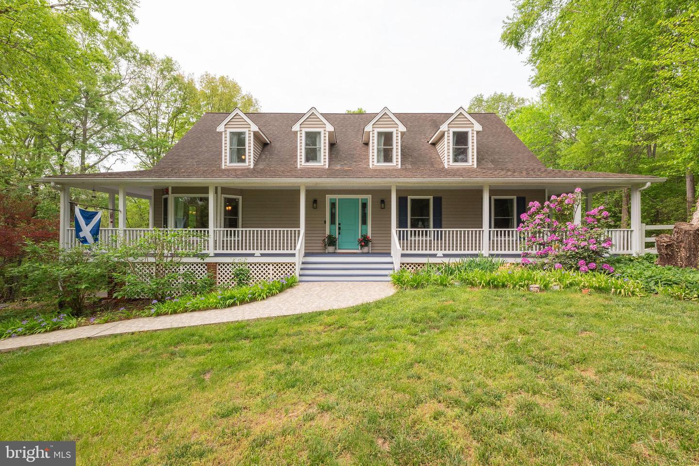 2975 ELIOCH MANOR DR, POWHATAN, Virginia 23139, 4 Bedrooms Bedrooms, 12 Rooms Rooms,4 BathroomsBathrooms,Residential,For sale,2975 ELIOCH MANOR DR,VAPN2000092 MLS # VAPN2000092
