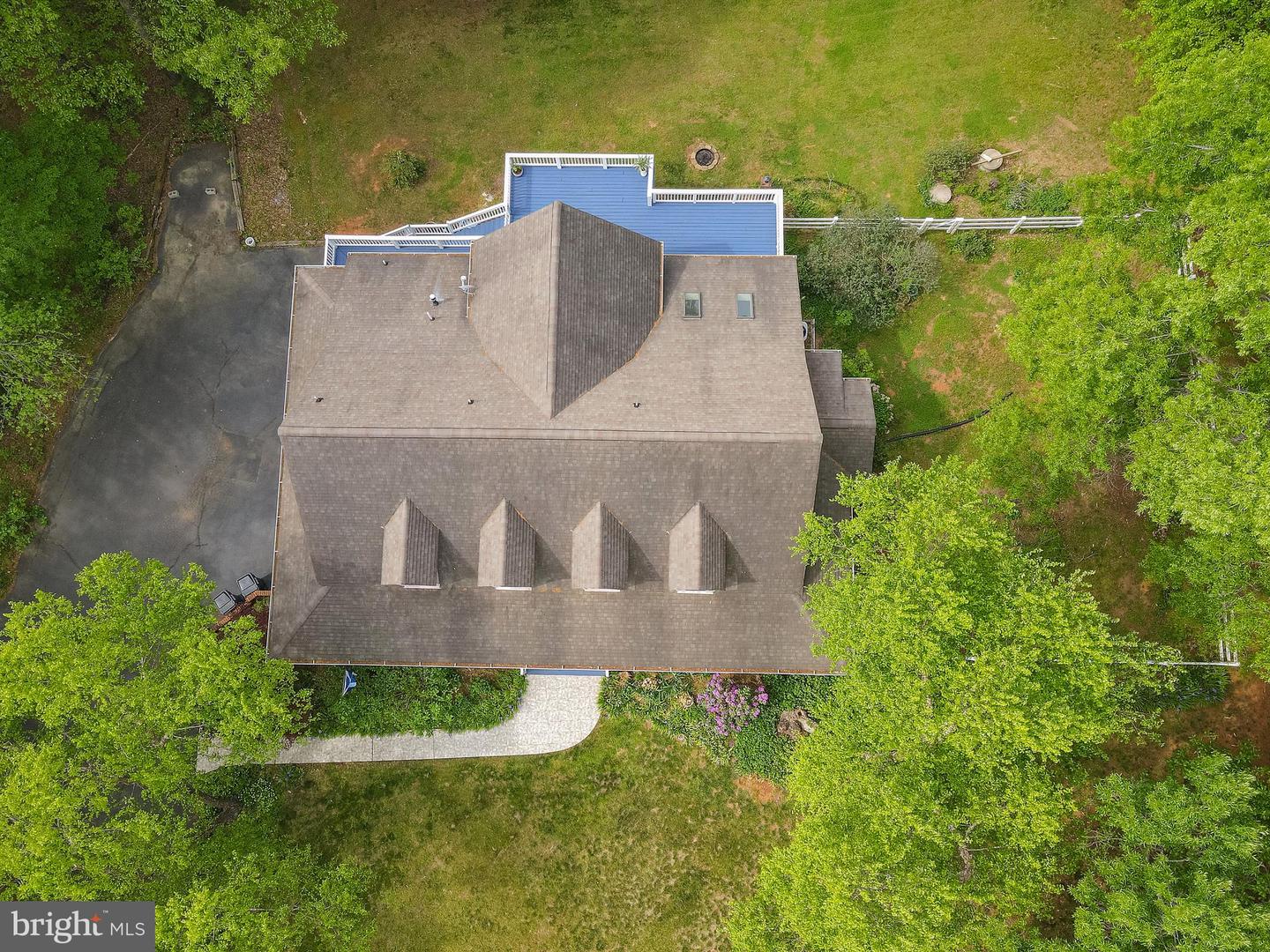 2975 ELIOCH MANOR DR, POWHATAN, Virginia 23139, 4 Bedrooms Bedrooms, 12 Rooms Rooms,4 BathroomsBathrooms,Residential,For sale,2975 ELIOCH MANOR DR,VAPN2000092 MLS # VAPN2000092