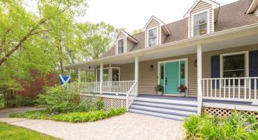 2975 ELIOCH MANOR DR, POWHATAN, Virginia 23139, 4 Bedrooms Bedrooms, 12 Rooms Rooms,4 BathroomsBathrooms,Residential,For sale,2975 ELIOCH MANOR DR,VAPN2000092 MLS # VAPN2000092