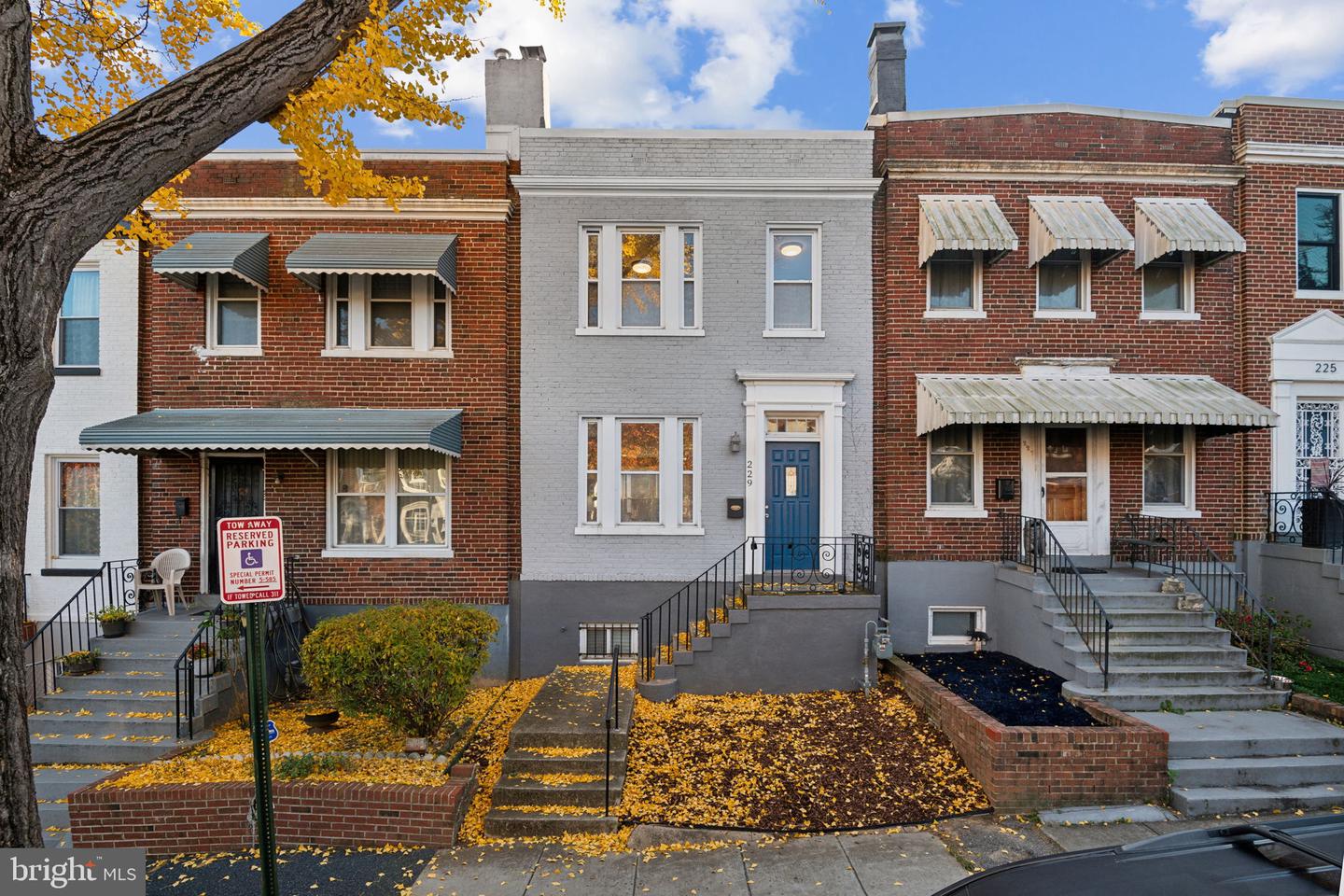 229 ASCOT PL NE, WASHINGTON, District Of Columbia 20002, 3 Bedrooms Bedrooms, ,2 BathroomsBathrooms,Residential,For sale,229 ASCOT PL NE,DCDC2198902 MLS # DCDC2198902