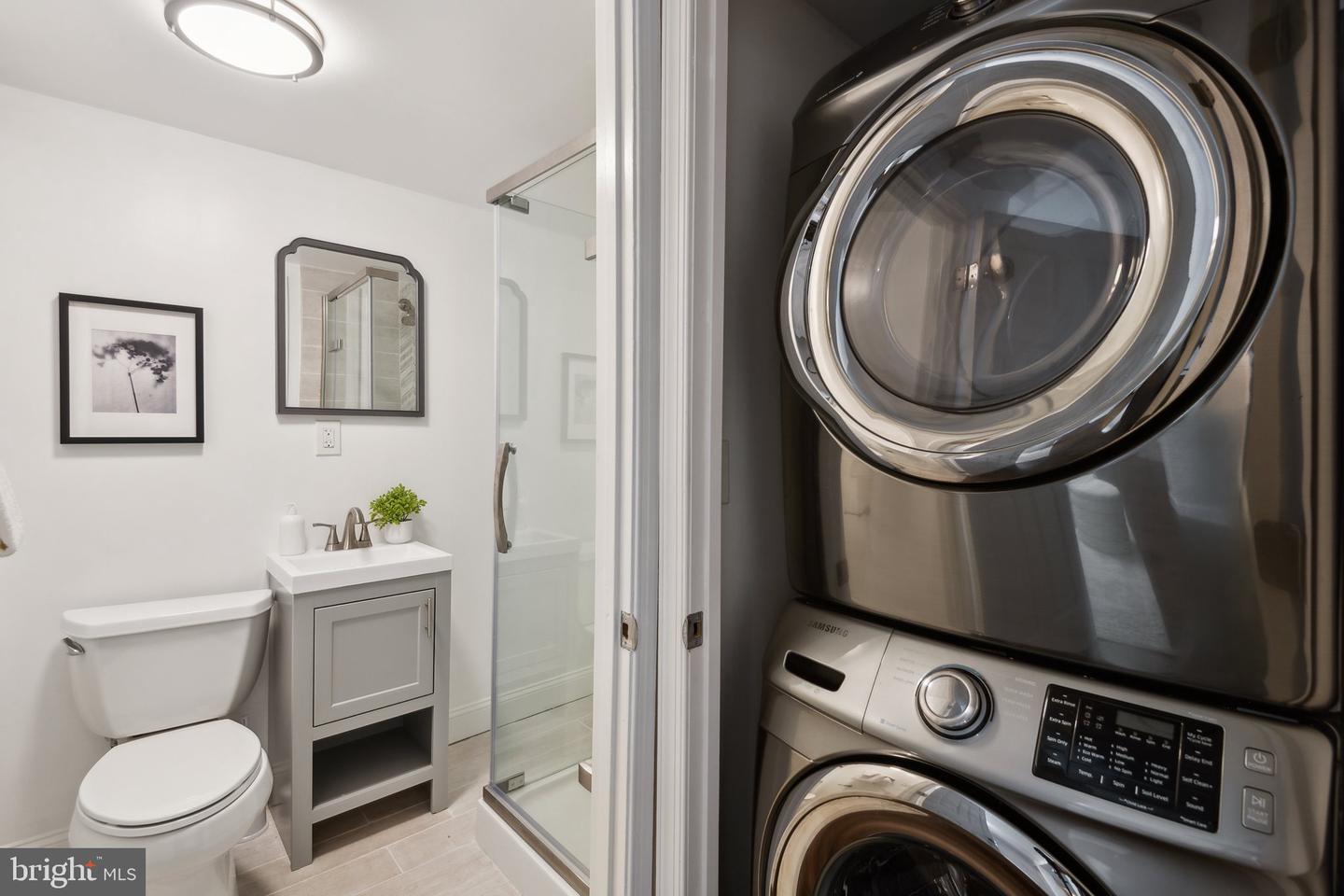 229 ASCOT PL NE, WASHINGTON, District Of Columbia 20002, 3 Bedrooms Bedrooms, ,2 BathroomsBathrooms,Residential,For sale,229 ASCOT PL NE,DCDC2198902 MLS # DCDC2198902