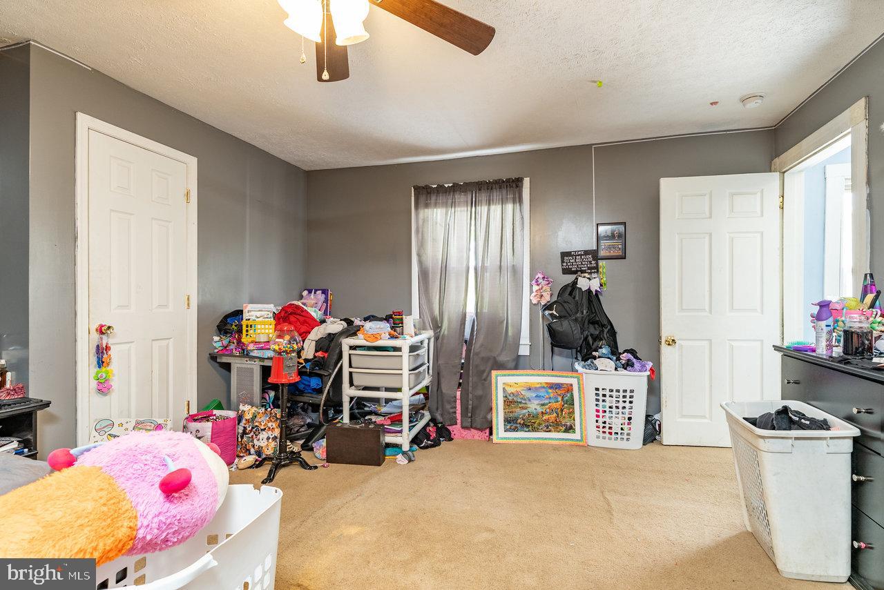 202 JACKSON AVE, ELKTON, Virginia 22827, 4 Bedrooms Bedrooms, ,1 BathroomBathrooms,Residential,For sale,202 JACKSON AVE,VARO2002266 MLS # VARO2002266