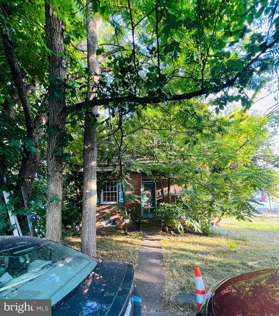 2810 5TH ST S, ARLINGTON, Virginia 22204, 2 Bedrooms Bedrooms, ,1 BathroomBathrooms,Residential,For sale,2810 5TH ST S,VAAR2057022 MLS # VAAR2057022