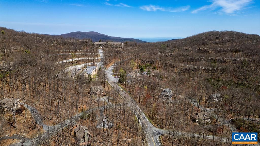 87 FIRTREE DR, WINTERGREEN, Virginia 22967, 4 Bedrooms Bedrooms, ,3 BathroomsBathrooms,Residential,For sale,87 FIRTREE DR,664054 MLS # 664054