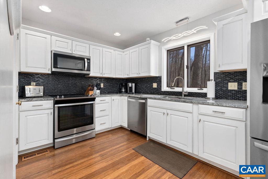 87 FIRTREE DR, WINTERGREEN, Virginia 22967, 4 Bedrooms Bedrooms, ,3 BathroomsBathrooms,Residential,For sale,87 FIRTREE DR,664054 MLS # 664054