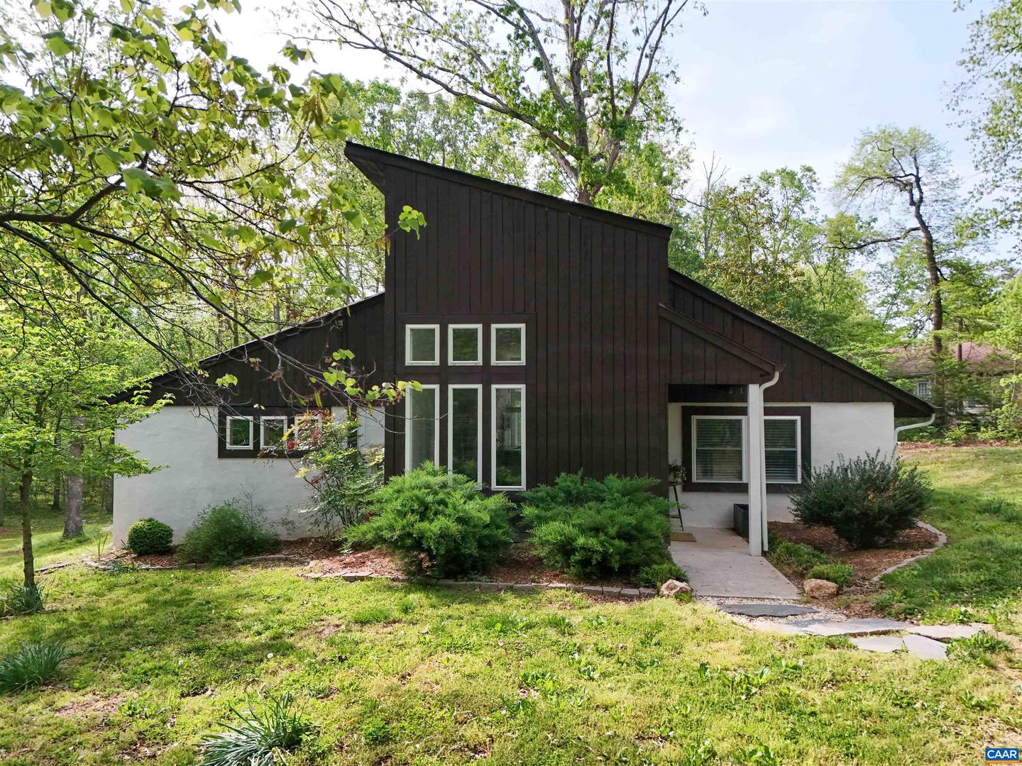 3875 PRESIDENTS RD, SCOTTSVILLE, Virginia 24590, 3 Bedrooms Bedrooms, ,2 BathroomsBathrooms,Residential,For sale,3875 PRESIDENTS RD,664055 MLS # 664055