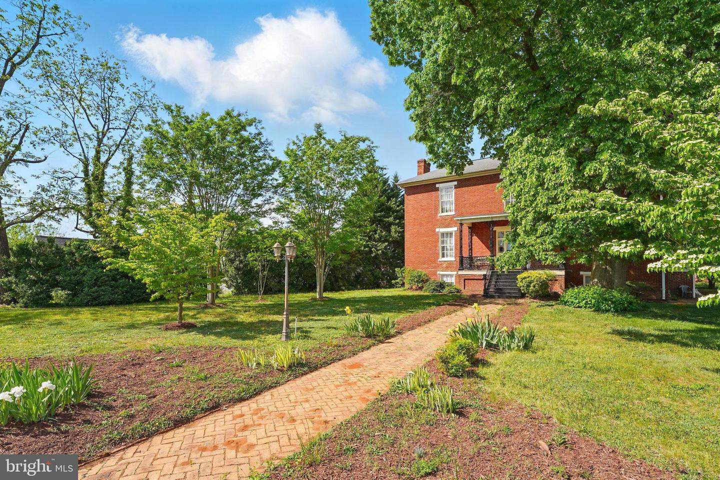133 W FAIRVIEW RD, CULPEPER, Virginia 22701, 3 Bedrooms Bedrooms, ,3 BathroomsBathrooms,Residential,For sale,133 W FAIRVIEW RD,VACU2010464 MLS # VACU2010464