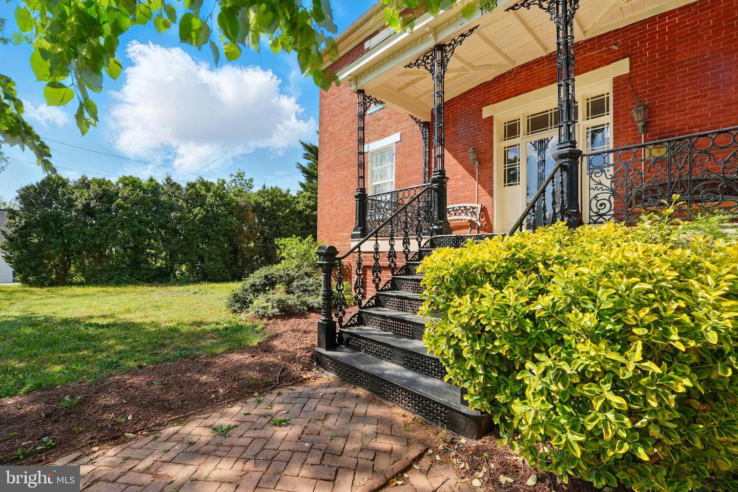 133 W FAIRVIEW RD, CULPEPER, Virginia 22701, 3 Bedrooms Bedrooms, ,3 BathroomsBathrooms,Residential,For sale,133 W FAIRVIEW RD,VACU2010464 MLS # VACU2010464
