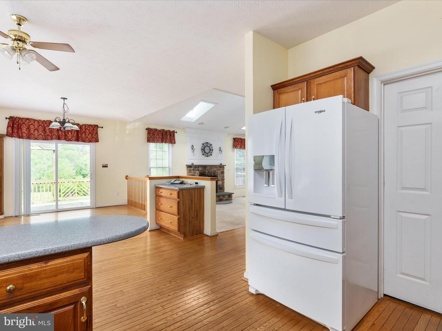 61 RIVER CT, TOMS BROOK, Virginia 22660, 4 Bedrooms Bedrooms, ,3 BathroomsBathrooms,Residential,For sale,61 RIVER CT,VASH2011342 MLS # VASH2011342