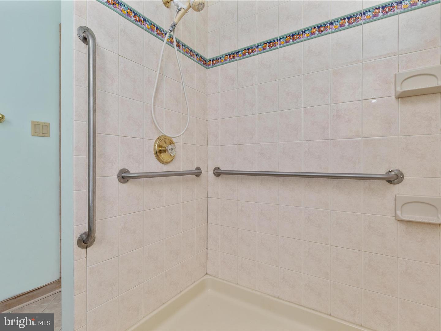 61 RIVER CT, TOMS BROOK, Virginia 22660, 4 Bedrooms Bedrooms, ,3 BathroomsBathrooms,Residential,For sale,61 RIVER CT,VASH2011342 MLS # VASH2011342