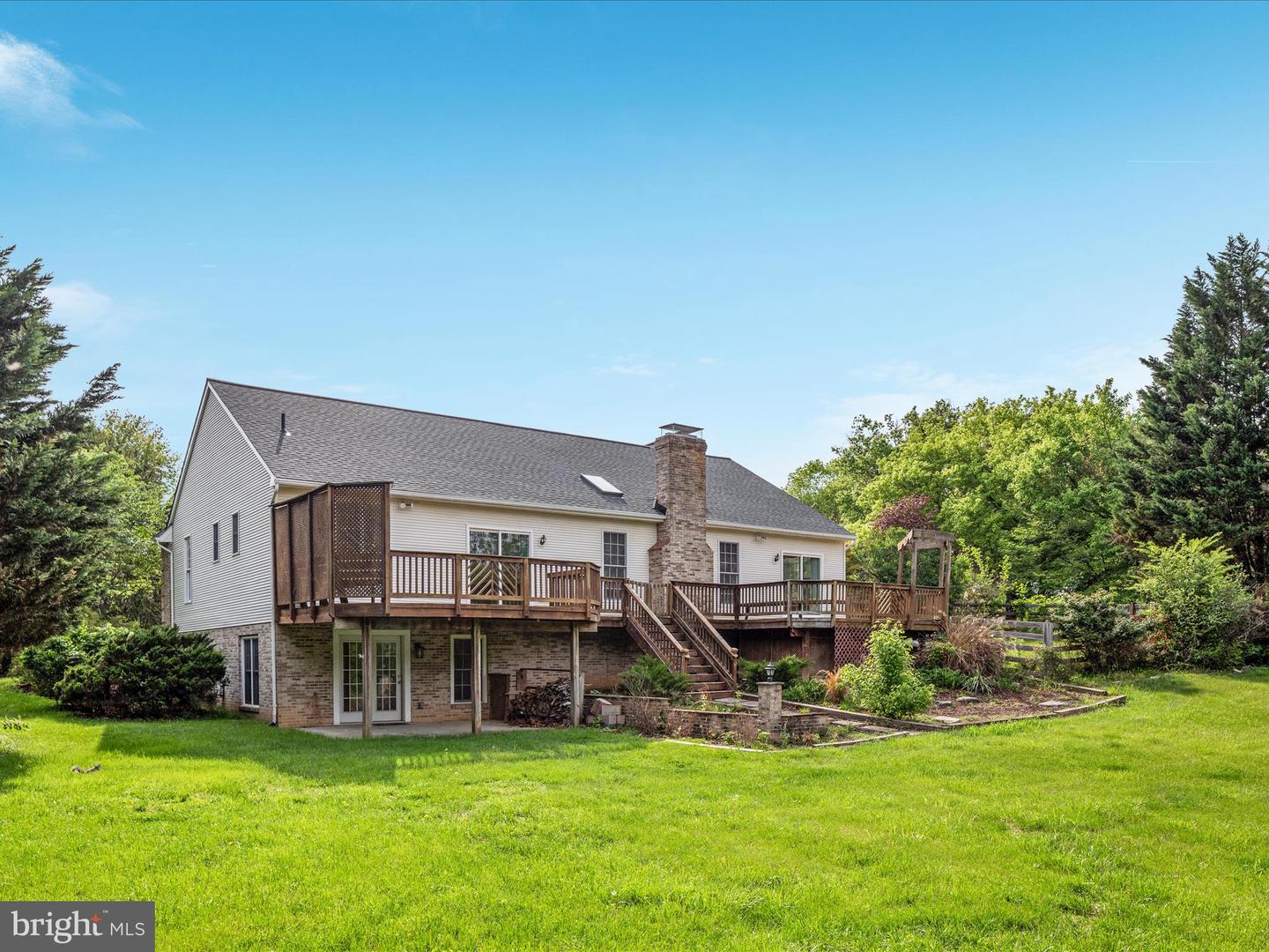61 RIVER CT, TOMS BROOK, Virginia 22660, 4 Bedrooms Bedrooms, ,3 BathroomsBathrooms,Residential,For sale,61 RIVER CT,VASH2011342 MLS # VASH2011342
