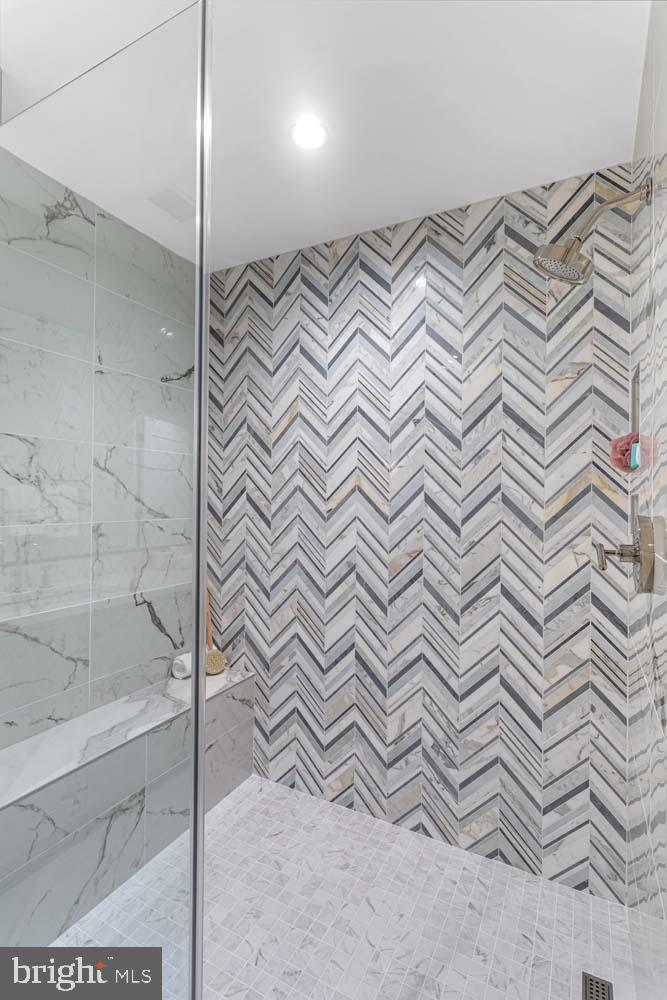 6718 LOWELL AVE #406, MCLEAN, Virginia 22101, 2 Bedrooms Bedrooms, ,2 BathroomsBathrooms,Residential,For sale,6718 LOWELL AVE #406,VAFX2238560 MLS # VAFX2238560