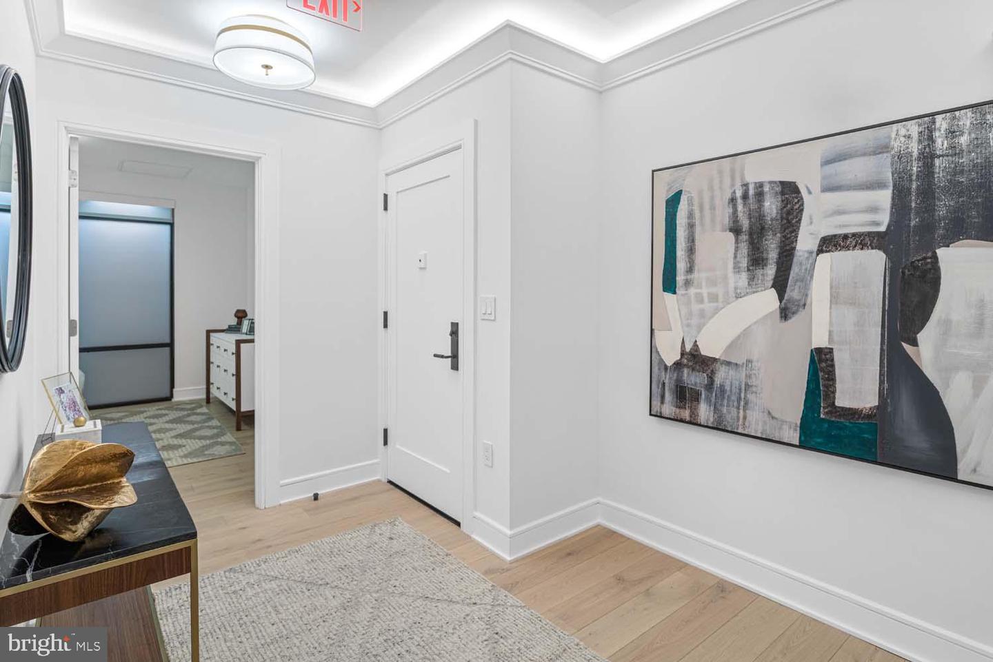 6718 LOWELL AVE #406, MCLEAN, Virginia 22101, 2 Bedrooms Bedrooms, ,2 BathroomsBathrooms,Residential,For sale,6718 LOWELL AVE #406,VAFX2238560 MLS # VAFX2238560