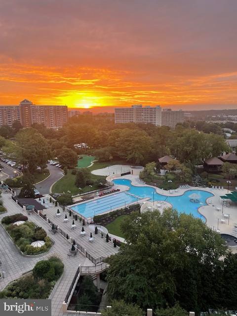205 YOAKUM PKWY #1010, ALEXANDRIA, Virginia 22304, 2 Bedrooms Bedrooms, 5 Rooms Rooms,1 BathroomBathrooms,Residential,For sale,205 YOAKUM PKWY #1010,VAAX2044936 MLS # VAAX2044936