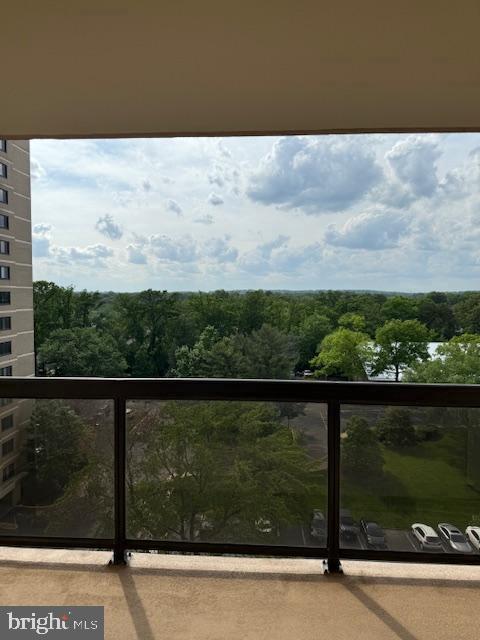 205 YOAKUM PKWY #1010, ALEXANDRIA, Virginia 22304, 2 Bedrooms Bedrooms, 5 Rooms Rooms,1 BathroomBathrooms,Residential,For sale,205 YOAKUM PKWY #1010,VAAX2044936 MLS # VAAX2044936