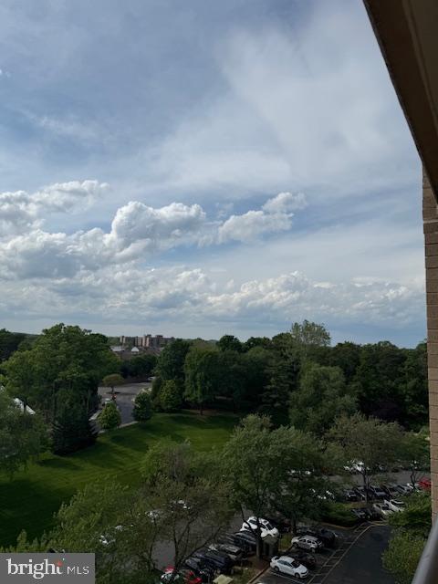 205 YOAKUM PKWY #1010, ALEXANDRIA, Virginia 22304, 2 Bedrooms Bedrooms, 5 Rooms Rooms,1 BathroomBathrooms,Residential,For sale,205 YOAKUM PKWY #1010,VAAX2044936 MLS # VAAX2044936