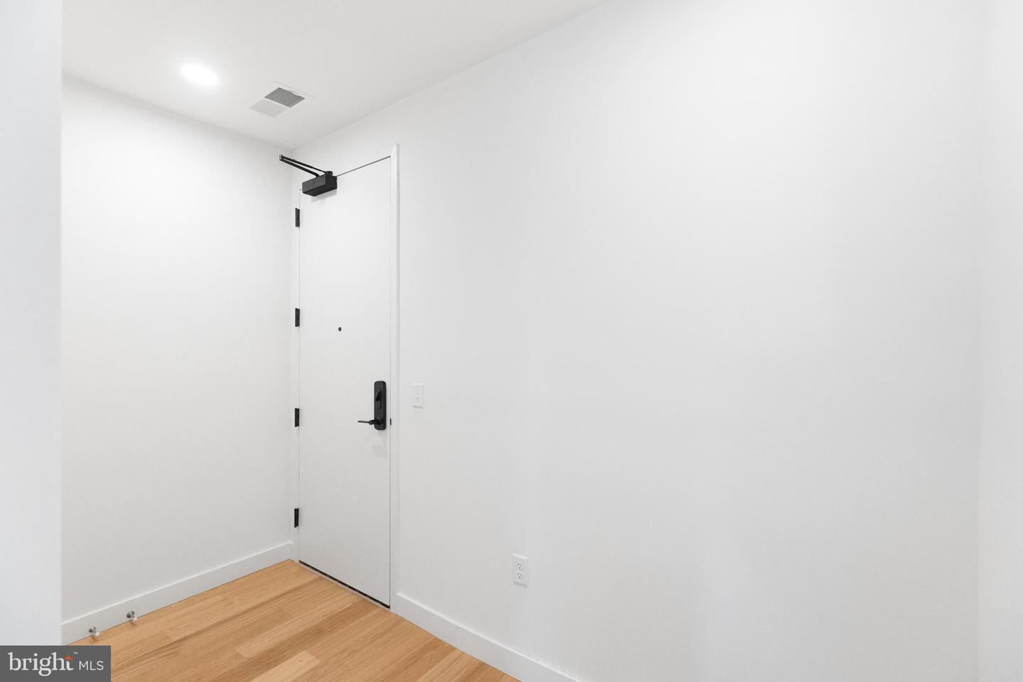 7175 12TH ST NW #506, WASHINGTON, District Of Columbia 20011, 2 Bedrooms Bedrooms, ,2 BathroomsBathrooms,Residential,For sale,7175 12TH ST NW #506,DCDC2198966 MLS # DCDC2198966