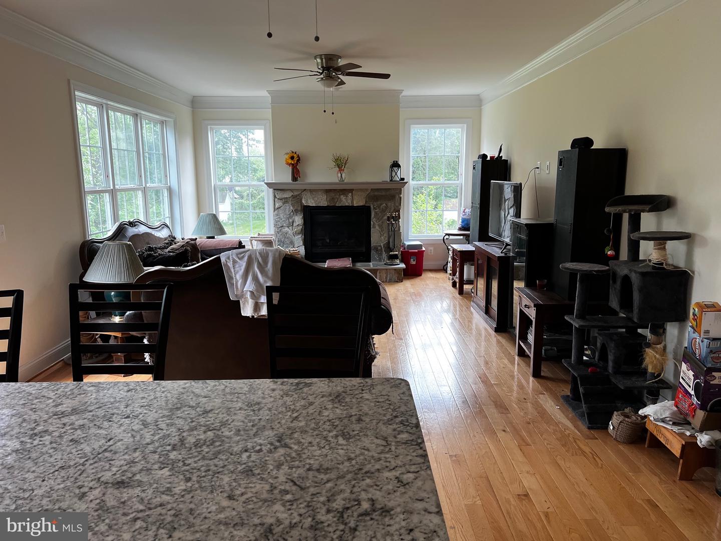 24 WILLIS LN, WARRENTON, Virginia 20186, 3 Bedrooms Bedrooms, ,2 BathroomsBathrooms,Residential,For sale,24 WILLIS LN,VAFQ2016492 MLS # VAFQ2016492