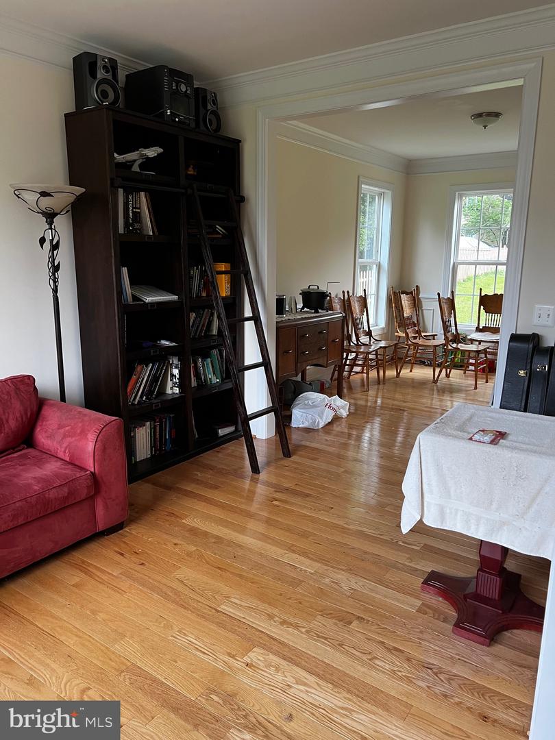 24 WILLIS LN, WARRENTON, Virginia 20186, 3 Bedrooms Bedrooms, ,2 BathroomsBathrooms,Residential,For sale,24 WILLIS LN,VAFQ2016492 MLS # VAFQ2016492