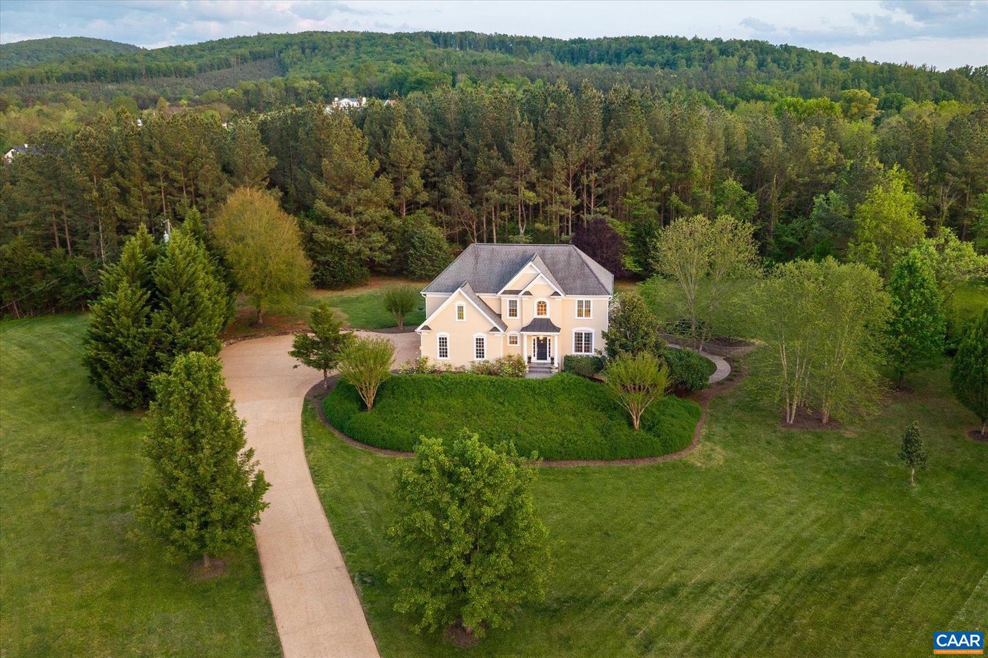 4269 STONY POINT RD, KESWICK, Virginia 22947, 5 Bedrooms Bedrooms, ,3 BathroomsBathrooms,Residential,For sale,4269 STONY POINT RD,664068 MLS # 664068
