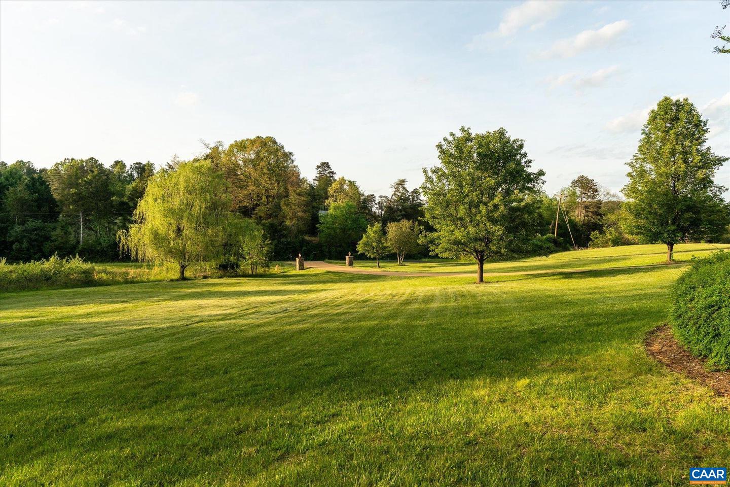 4269 STONY POINT RD, KESWICK, Virginia 22947, 5 Bedrooms Bedrooms, ,3 BathroomsBathrooms,Residential,For sale,4269 STONY POINT RD,664068 MLS # 664068