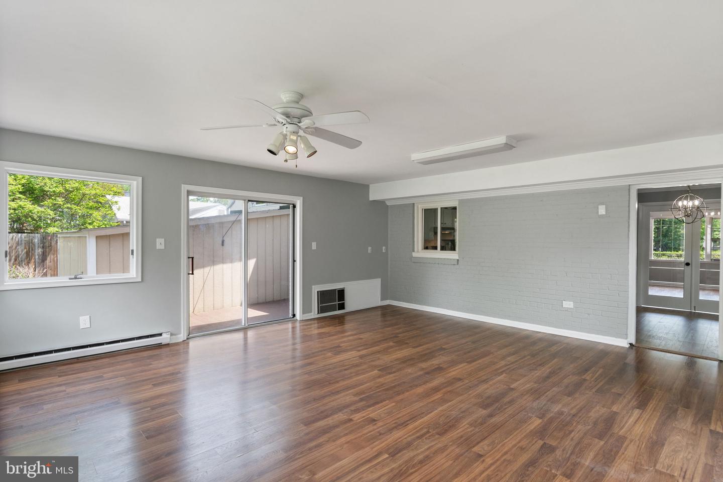 7024 STATENDAM CT, MCLEAN, Virginia 22101, 4 Bedrooms Bedrooms, ,3 BathroomsBathrooms,Residential,For sale,7024 STATENDAM CT,VAFX2238512 MLS # VAFX2238512
