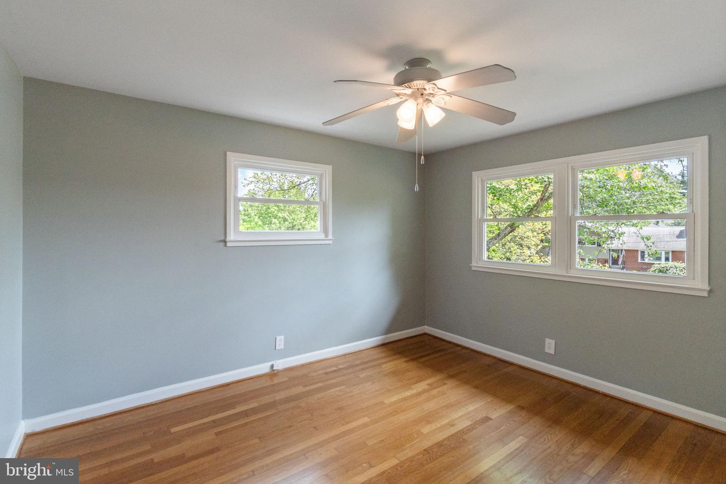 7024 STATENDAM CT, MCLEAN, Virginia 22101, 4 Bedrooms Bedrooms, ,3 BathroomsBathrooms,Residential,For sale,7024 STATENDAM CT,VAFX2238512 MLS # VAFX2238512