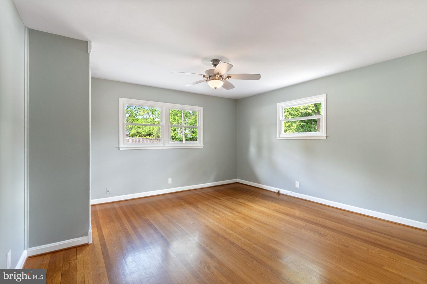 7024 STATENDAM CT, MCLEAN, Virginia 22101, 4 Bedrooms Bedrooms, ,3 BathroomsBathrooms,Residential,For sale,7024 STATENDAM CT,VAFX2238512 MLS # VAFX2238512