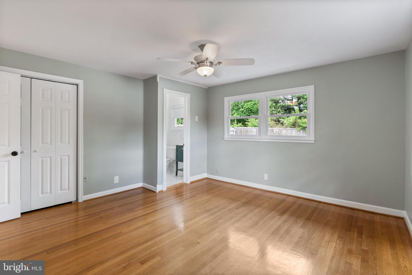 7024 STATENDAM CT, MCLEAN, Virginia 22101, 4 Bedrooms Bedrooms, ,3 BathroomsBathrooms,Residential,For sale,7024 STATENDAM CT,VAFX2238512 MLS # VAFX2238512