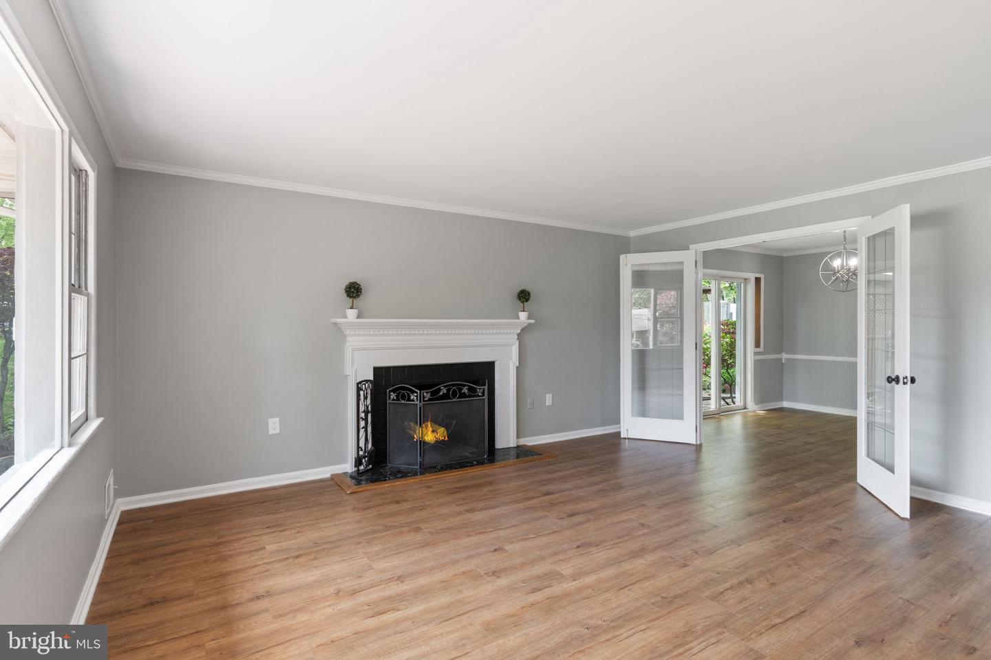 7024 STATENDAM CT, MCLEAN, Virginia 22101, 4 Bedrooms Bedrooms, ,3 BathroomsBathrooms,Residential,For sale,7024 STATENDAM CT,VAFX2238512 MLS # VAFX2238512