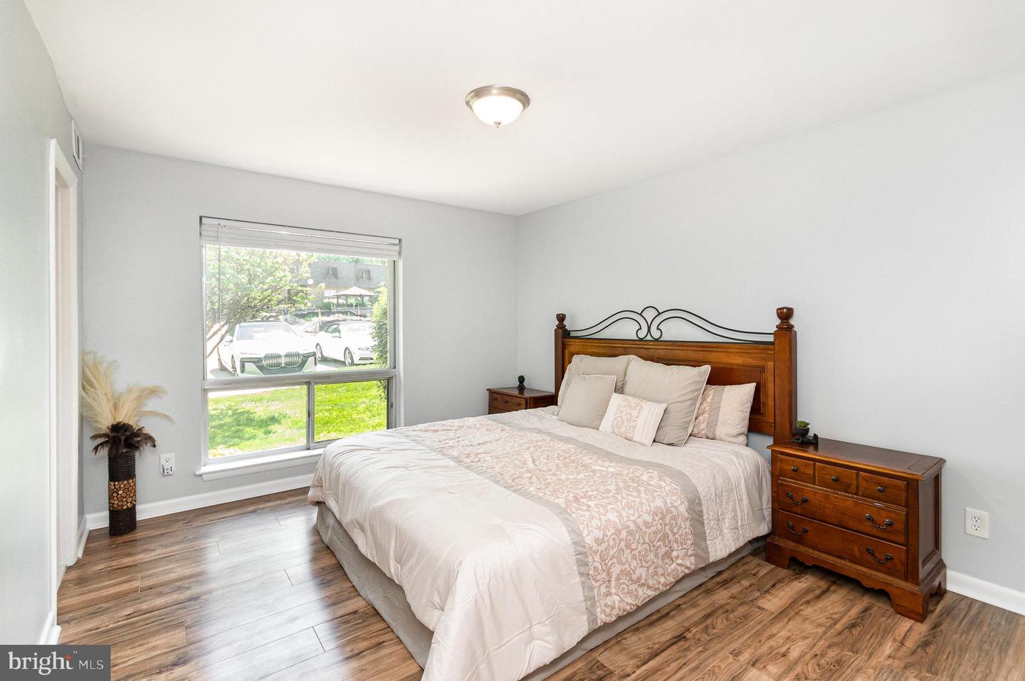 11600 VANTAGE HILL RD #11B, RESTON, Virginia 20190, 2 Bedrooms Bedrooms, ,2 BathroomsBathrooms,Residential,For sale,11600 VANTAGE HILL RD #11B,VAFX2238522 MLS # VAFX2238522