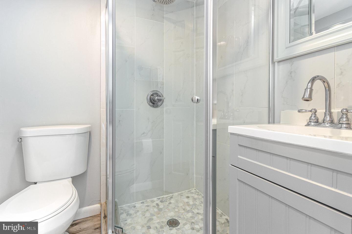 11600 VANTAGE HILL RD #11B, RESTON, Virginia 20190, 2 Bedrooms Bedrooms, ,2 BathroomsBathrooms,Residential,For sale,11600 VANTAGE HILL RD #11B,VAFX2238522 MLS # VAFX2238522