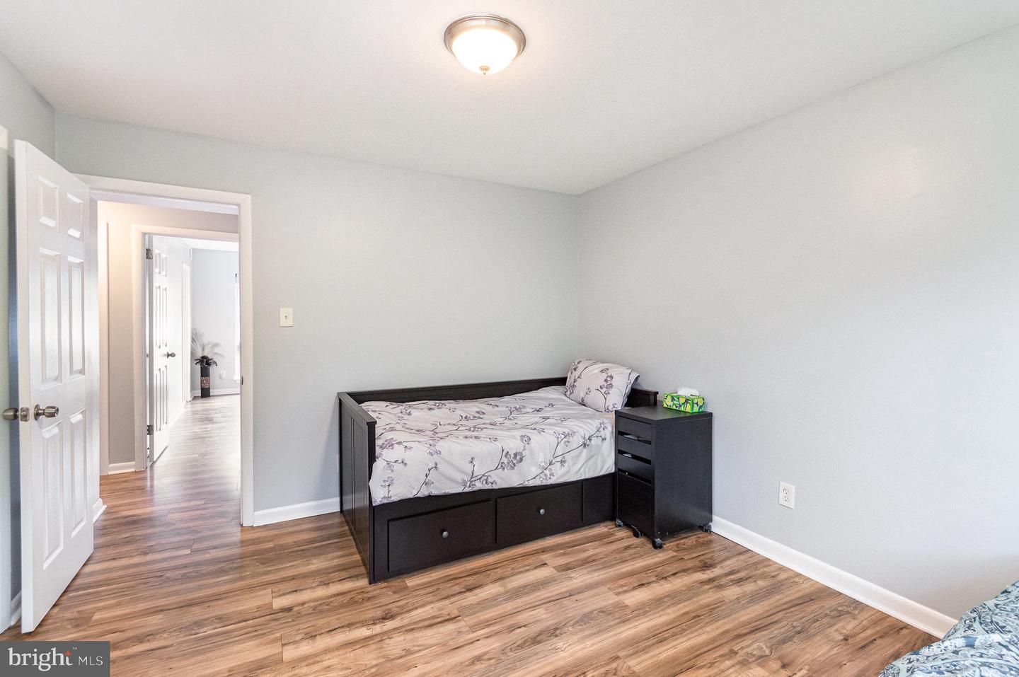 11600 VANTAGE HILL RD #11B, RESTON, Virginia 20190, 2 Bedrooms Bedrooms, ,2 BathroomsBathrooms,Residential,For sale,11600 VANTAGE HILL RD #11B,VAFX2238522 MLS # VAFX2238522
